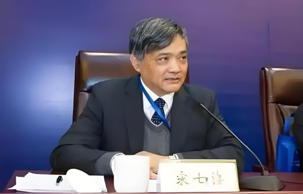 富兴配资 突传噩耗！知名企业创始人去世